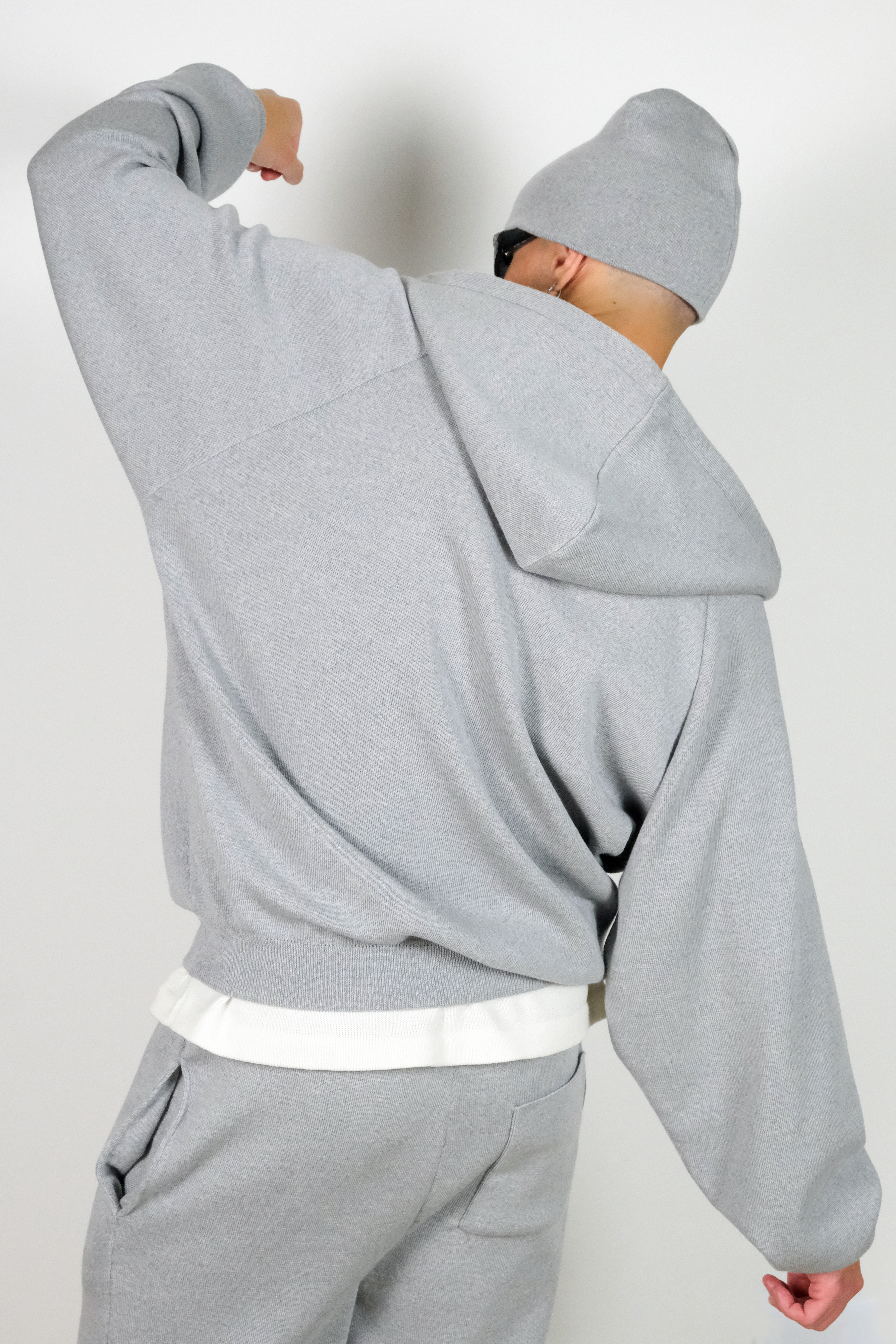 SILVER KNIT ZIP HOODIE